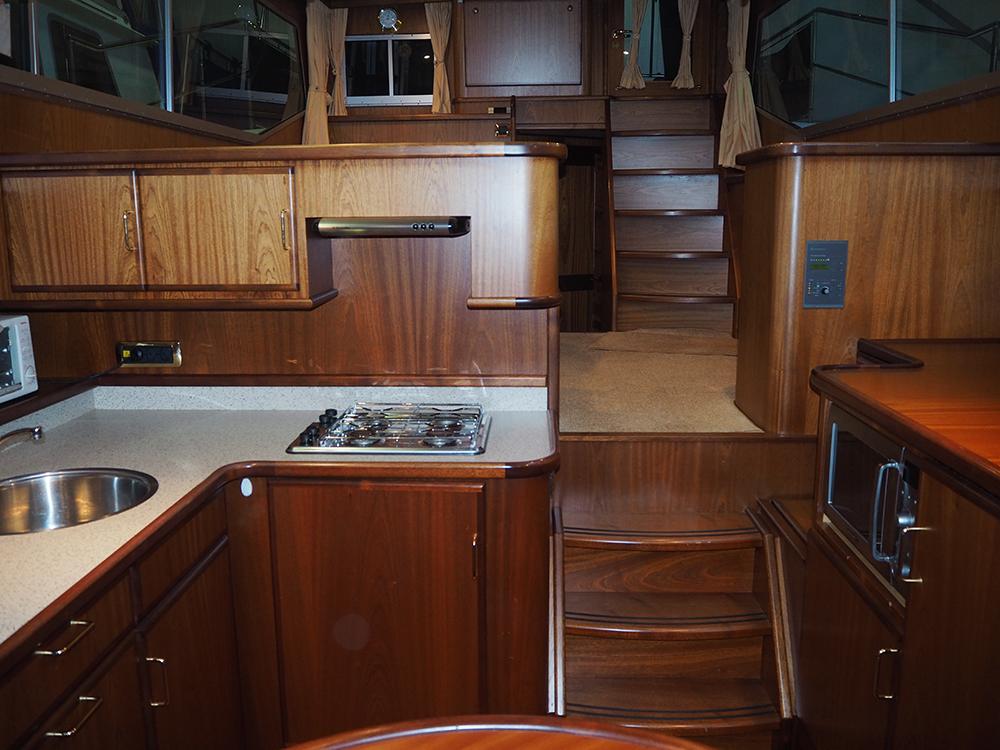 Fore ship, Accommodation